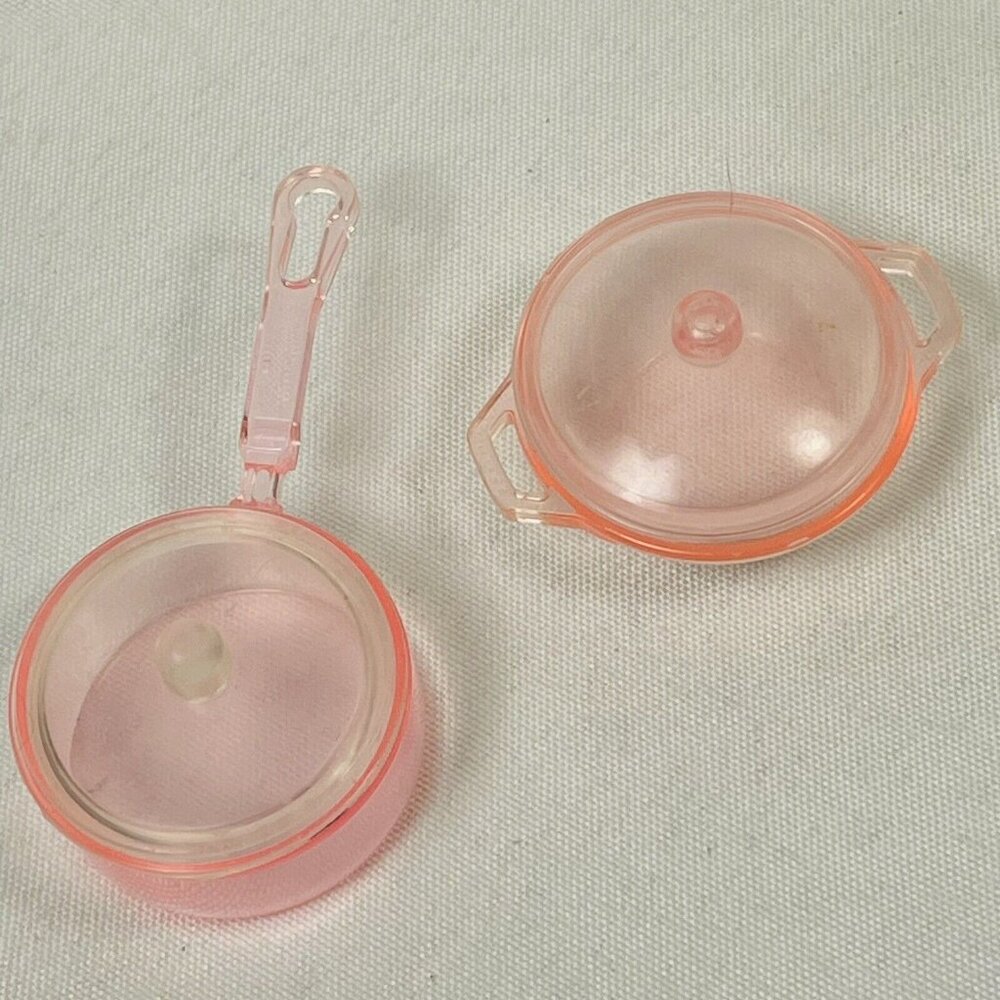 Mattel Barbie Pink Kitchen Matching Pot & Casserole Pan With Lids 4 Pc Vintage - Picture 9 of 13